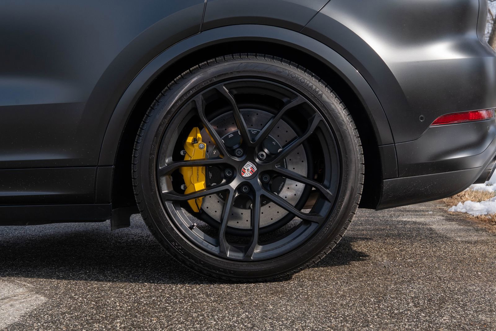 Certified 2025 Porsche Cayenne Turbo image 12