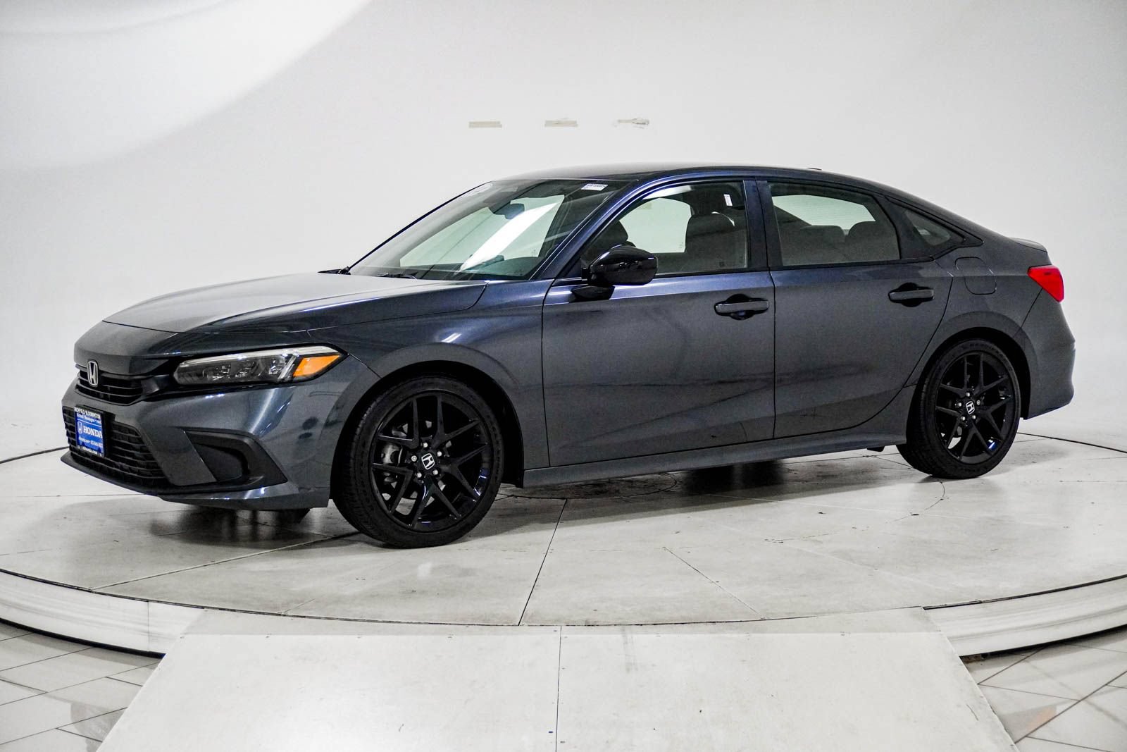 Used 2024 Honda Civic Sport image 4