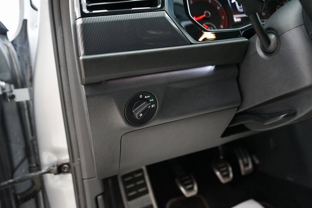 Used 2019 Volkswagen Jetta GLI image 29