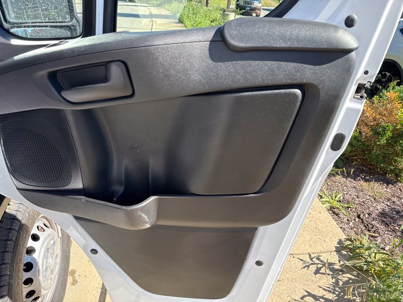 Used 2025 RAM ProMaster 2500 w/ Convenience Group FWD image 14