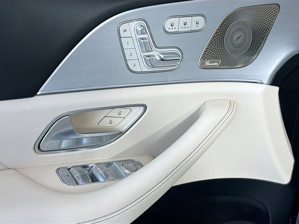 Certified 2024 Mercedes-Benz GLS 450 4MATIC image 24