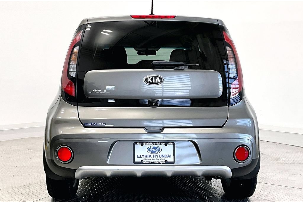 Used 2017 Kia Soul + FWD image 4