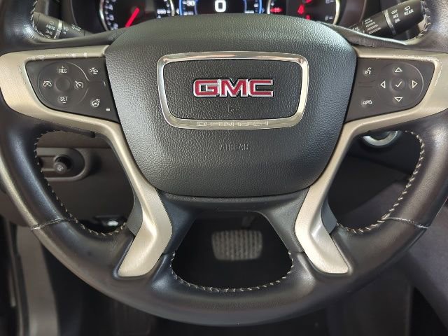 Used 2022 GMC Terrain Denali w/ Denali Premium Package image 5