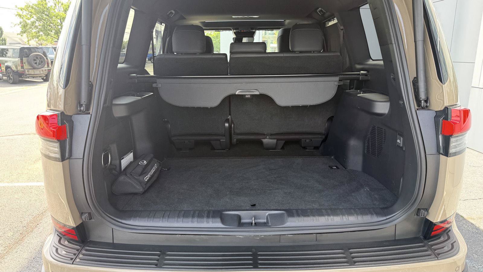 Used 2025 Lexus GX 550 AWD/4WD image 52