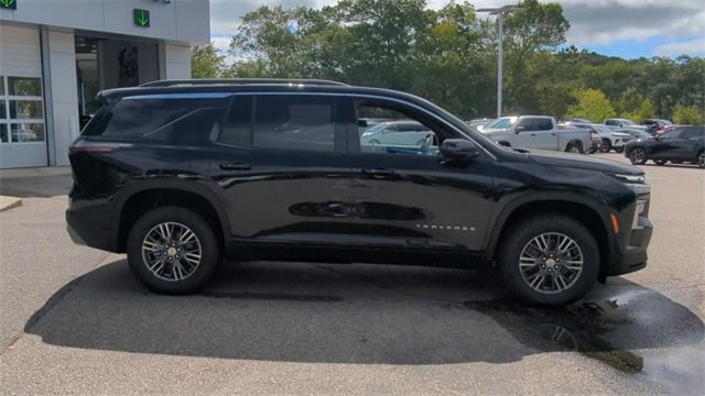 New 2026 Chevrolet Traverse LT w/ LPO, Floor Liner Package image 9