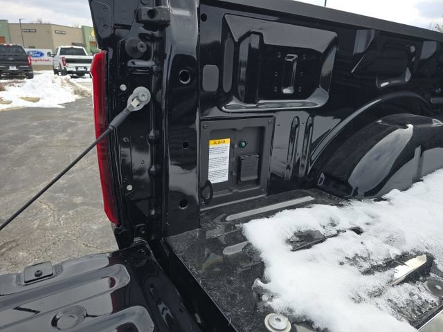 New 2025 Ford F150 XLT w/ Equipment Group 302A MID AWD/4WD image 17