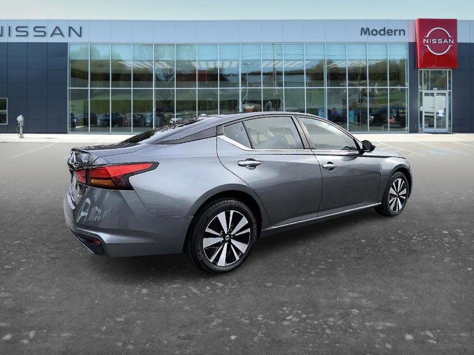 Certified 2022 Nissan Altima 2.5 SV image 5