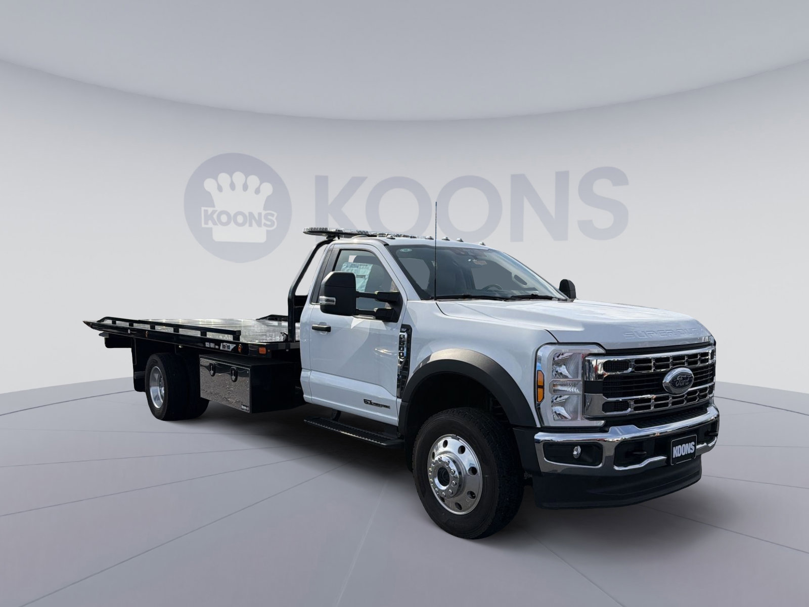 New 2025 Ford F600 4x4 Regular Cab Super Duty w/ XLT Value Package image 10
