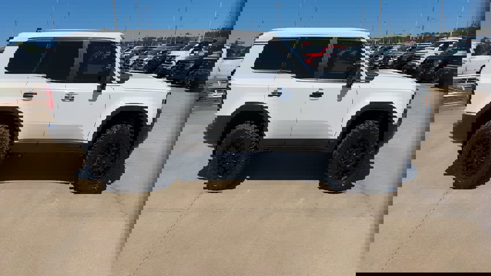 Used 2024 Toyota Land Cruiser 1958 image 2