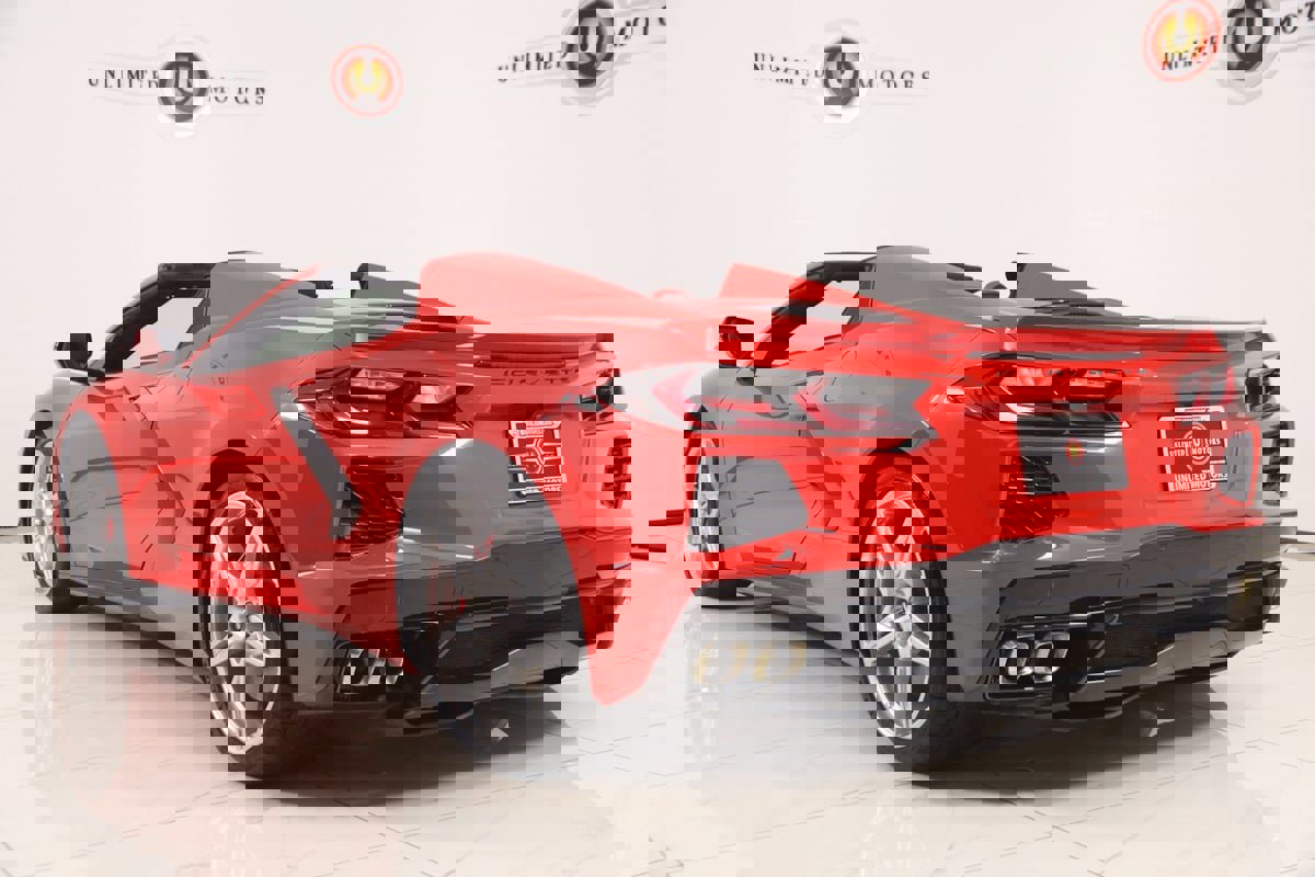 Used 2023 Chevrolet Corvette Stingray Preferred Conv w/ 2LT image 32