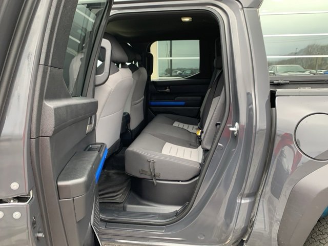 Used 2025 Toyota Tacoma SR5 image 12