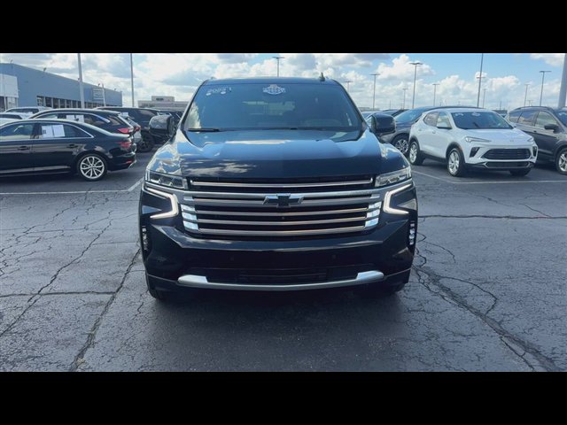 Certified 2023 Chevrolet Tahoe High Country AWD/4WD image 3
