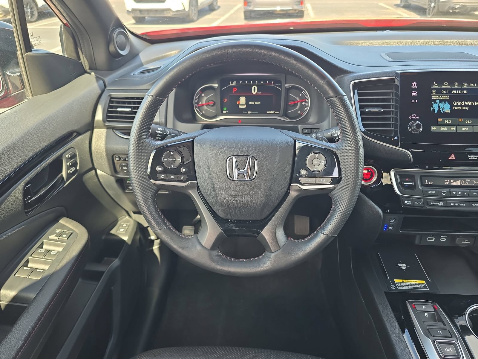 Certified 2025 Honda Passport Black Edition image 10