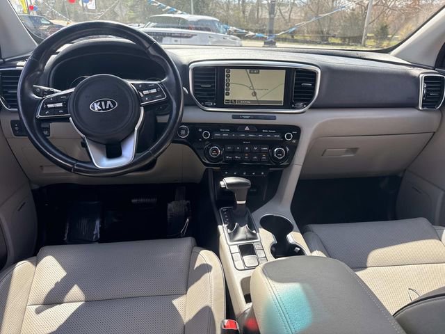 Used 2022 Kia Sportage EX w/ EX Technology Package image 19