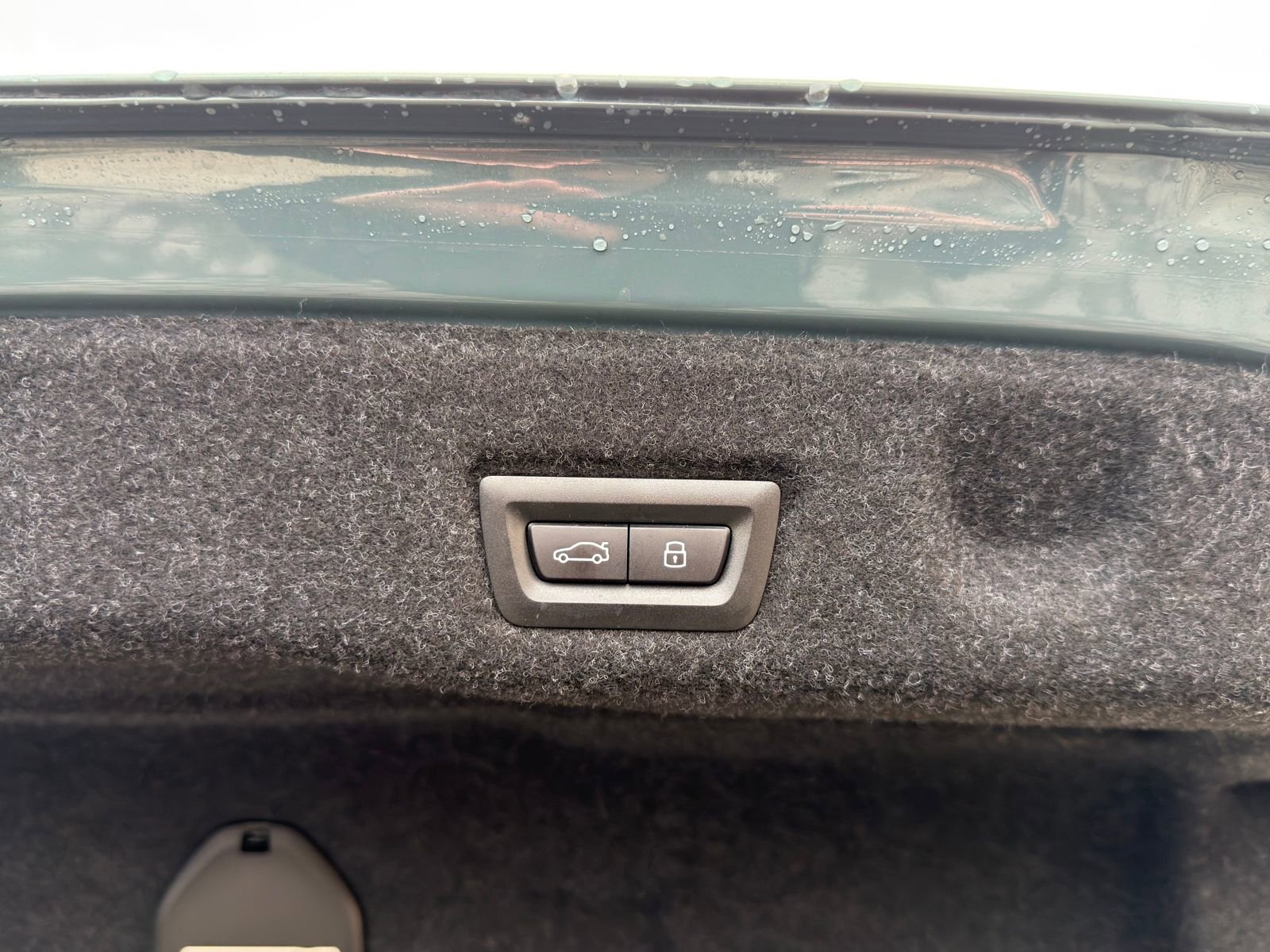 Certified 2024 BMW 530i w/ Premium Package image 18