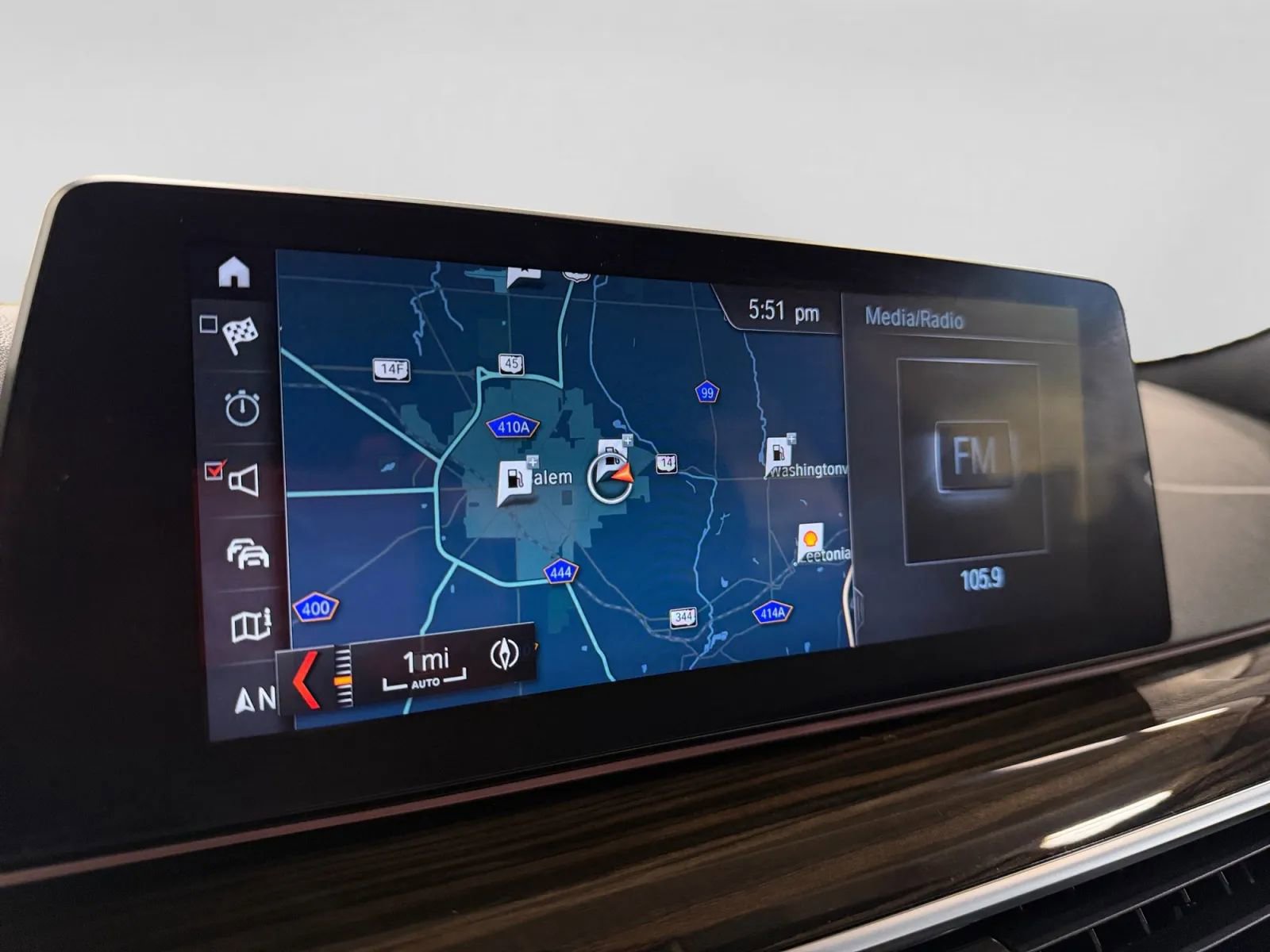 Used 2018 BMW 530i xDrive 530i xDrive Sedan 4D w/ Premium Package image 30