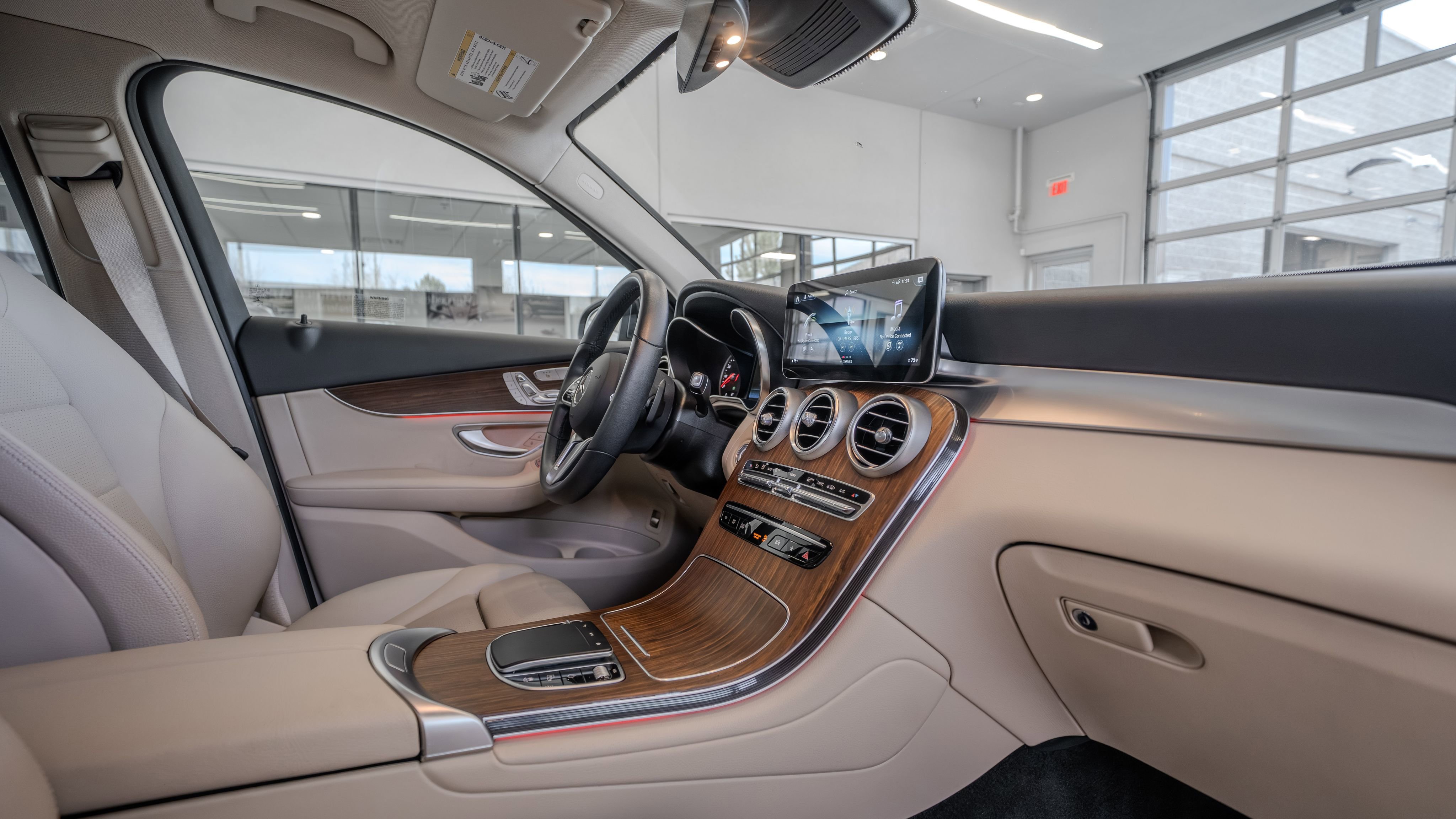 Certified 2022 Mercedes-Benz GLC 300 4MATIC image 17