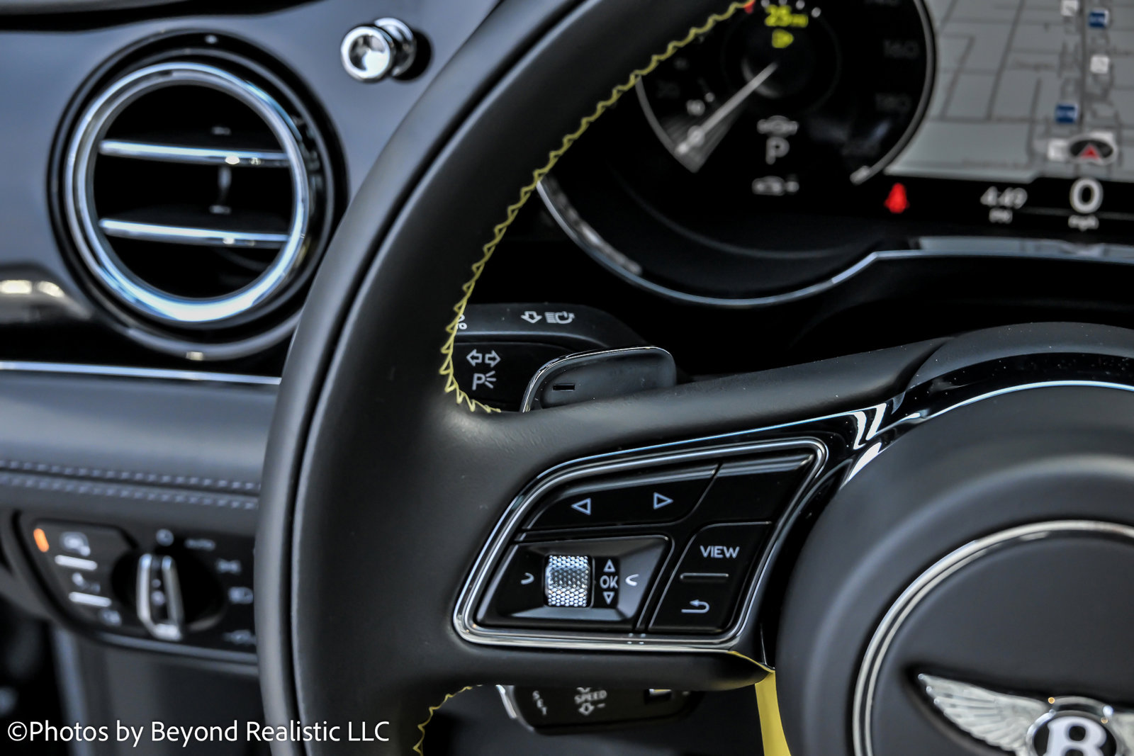 Certified 2023 Bentley Bentayga Extended Wheelbase image 38