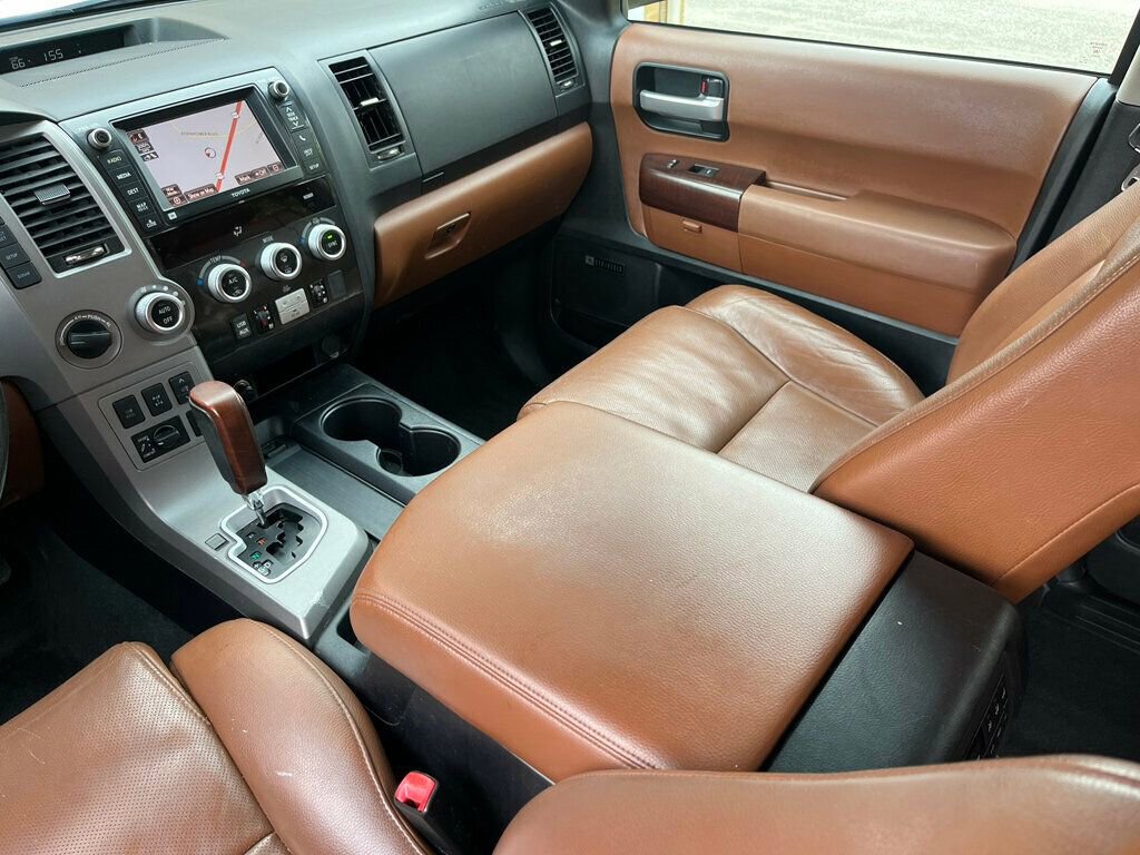 Used 2013 Toyota Sequoia Platinum AWD/4WD image 31