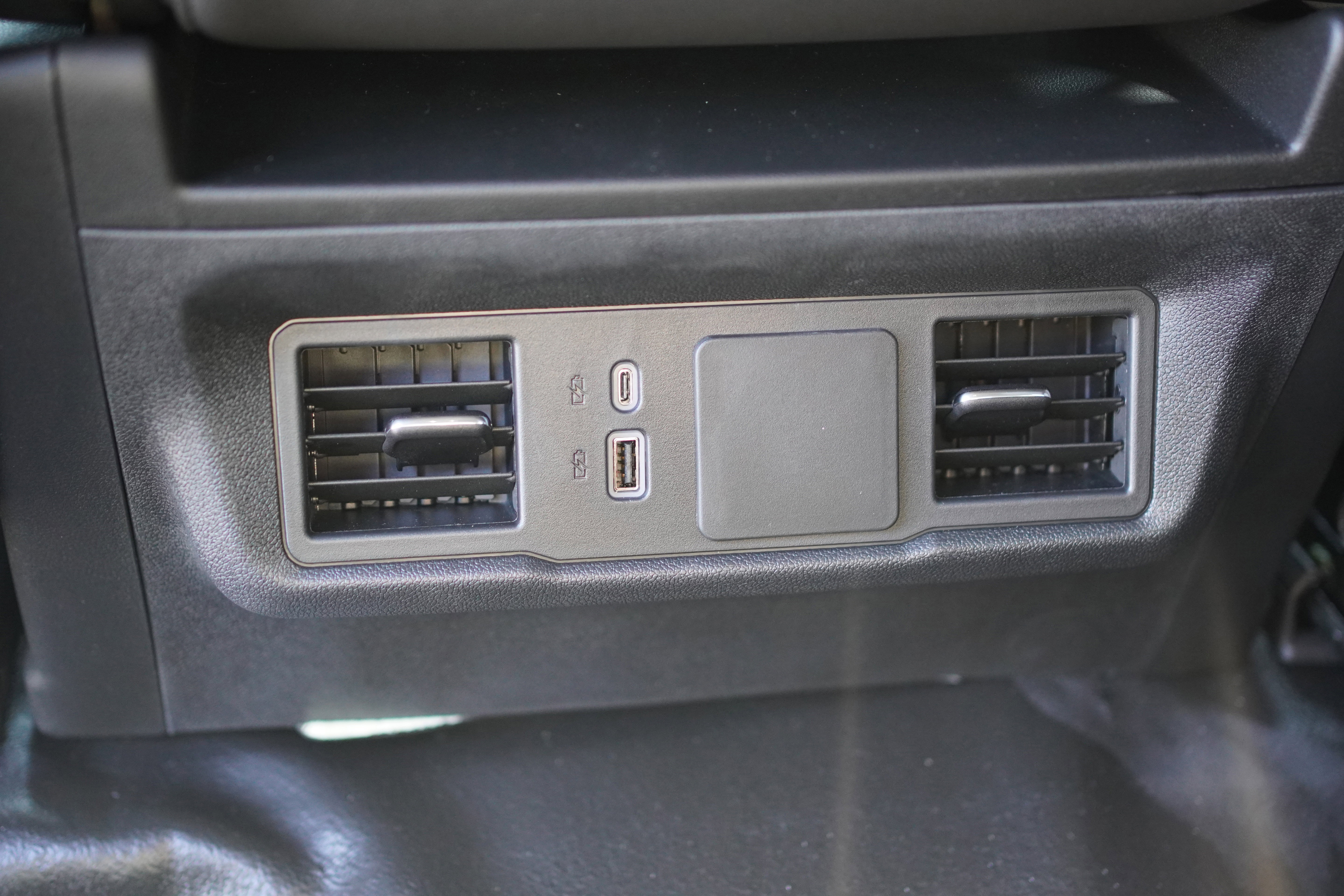 New 2025 GMC Sierra 3500 Pro w/ Convenience Package image 24