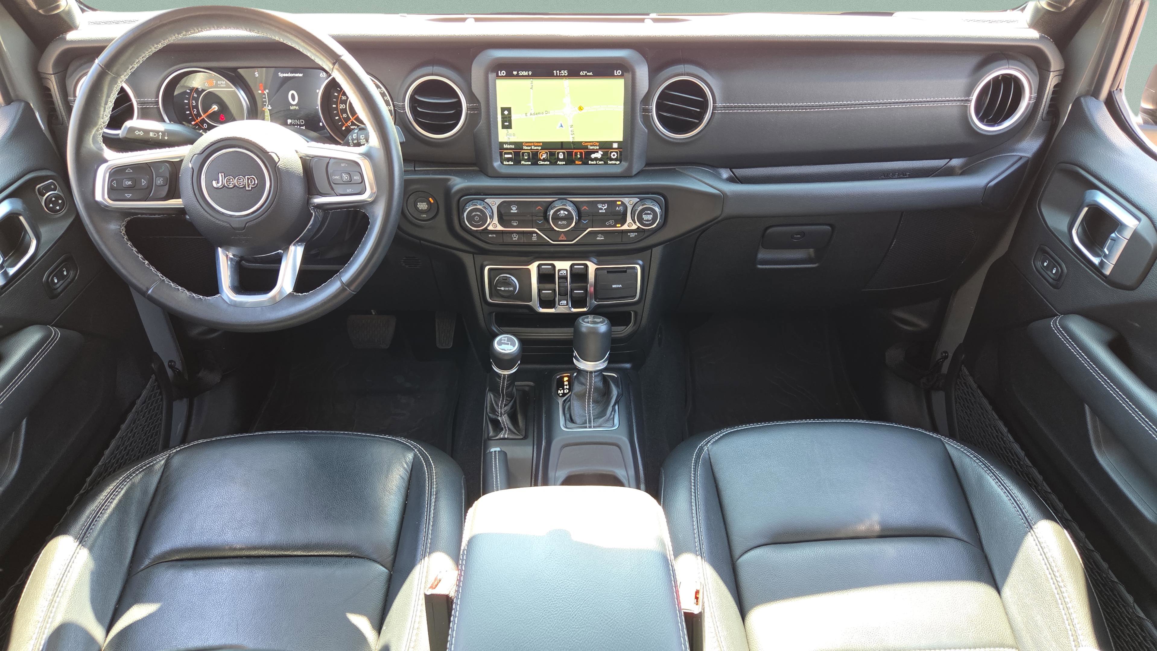 Used 2022 Jeep Wrangler Unlimited Sahara image 17