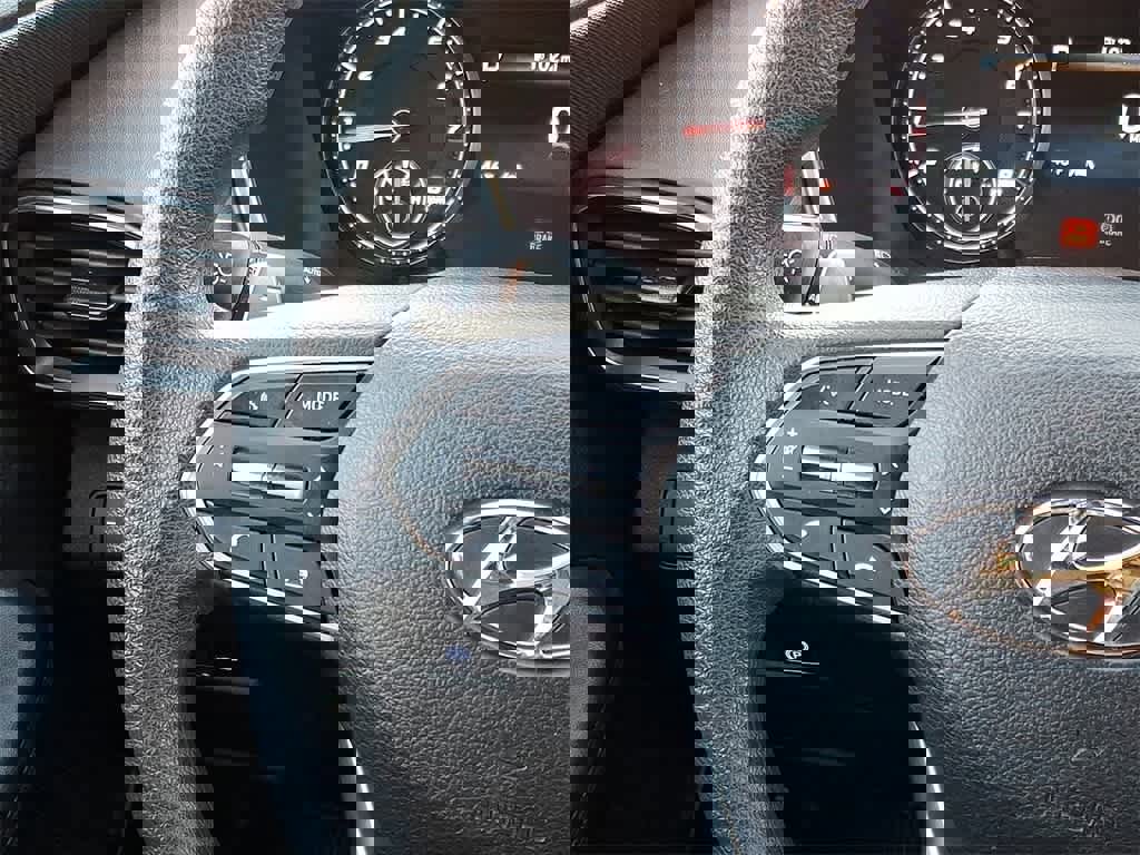 Used 2023 Hyundai Santa Fe SE w/ Cargo Package image 20