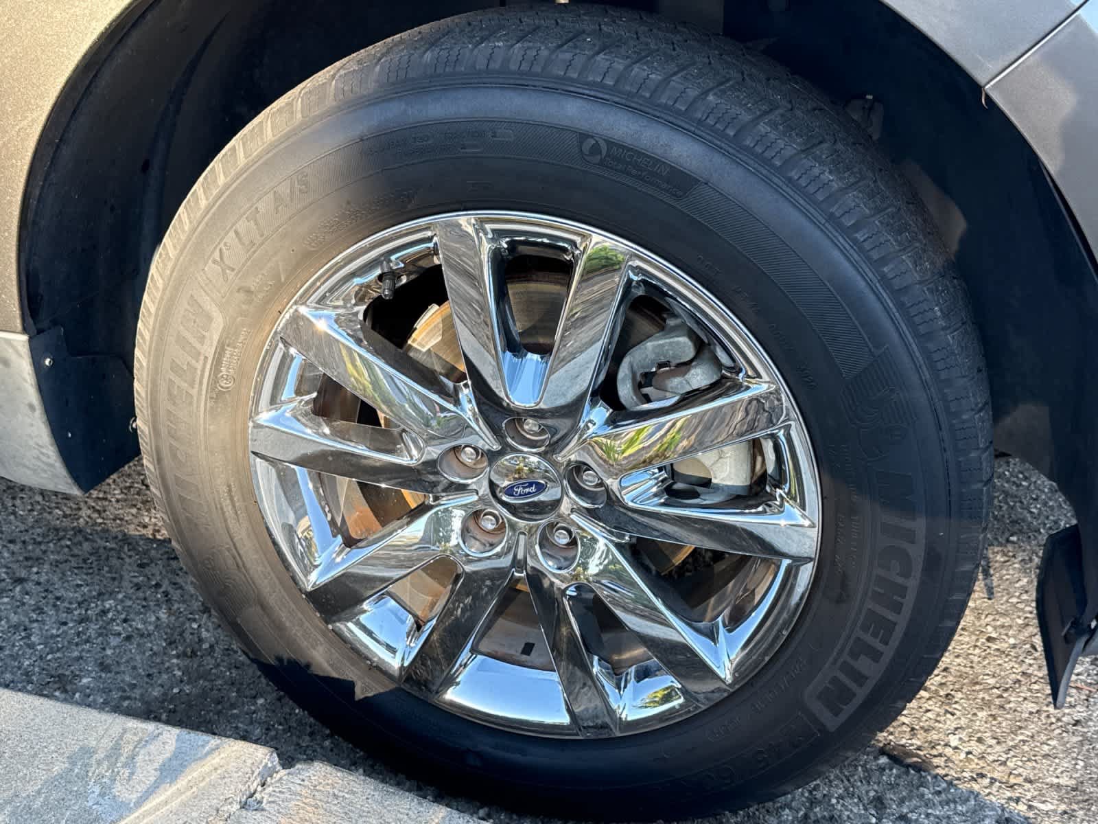 Used 2013 Ford Edge SEL FWD image 11