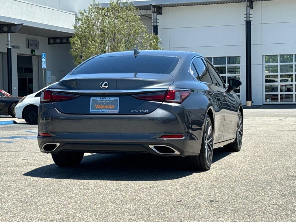 Used 2025 Lexus ES 350 w/ Premium Package FWD image 8
