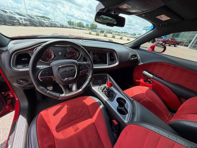 Used 2015 Dodge Challenger SRT Hellcat RWD image 23