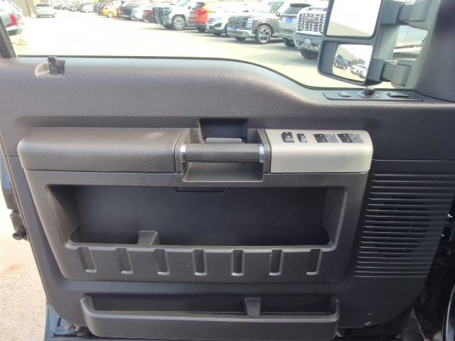 Used 2015 Ford F350 Lariat w/ Lariat Ultimate Package AWD/4WD image 14
