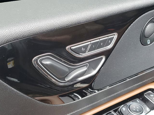 Certified 2023 Lincoln Aviator Reserve w/ Equipment Group 201A image 11