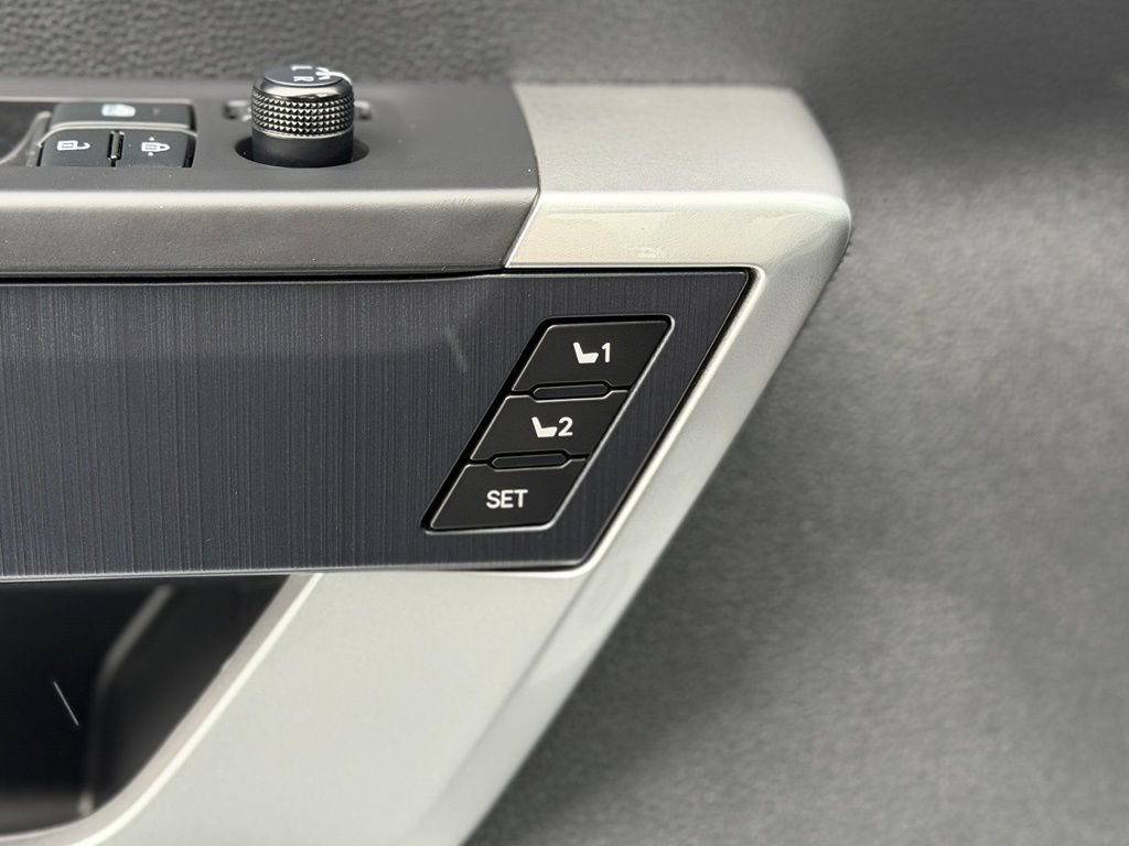 Used 2023 Toyota Tundra Platinum image 20