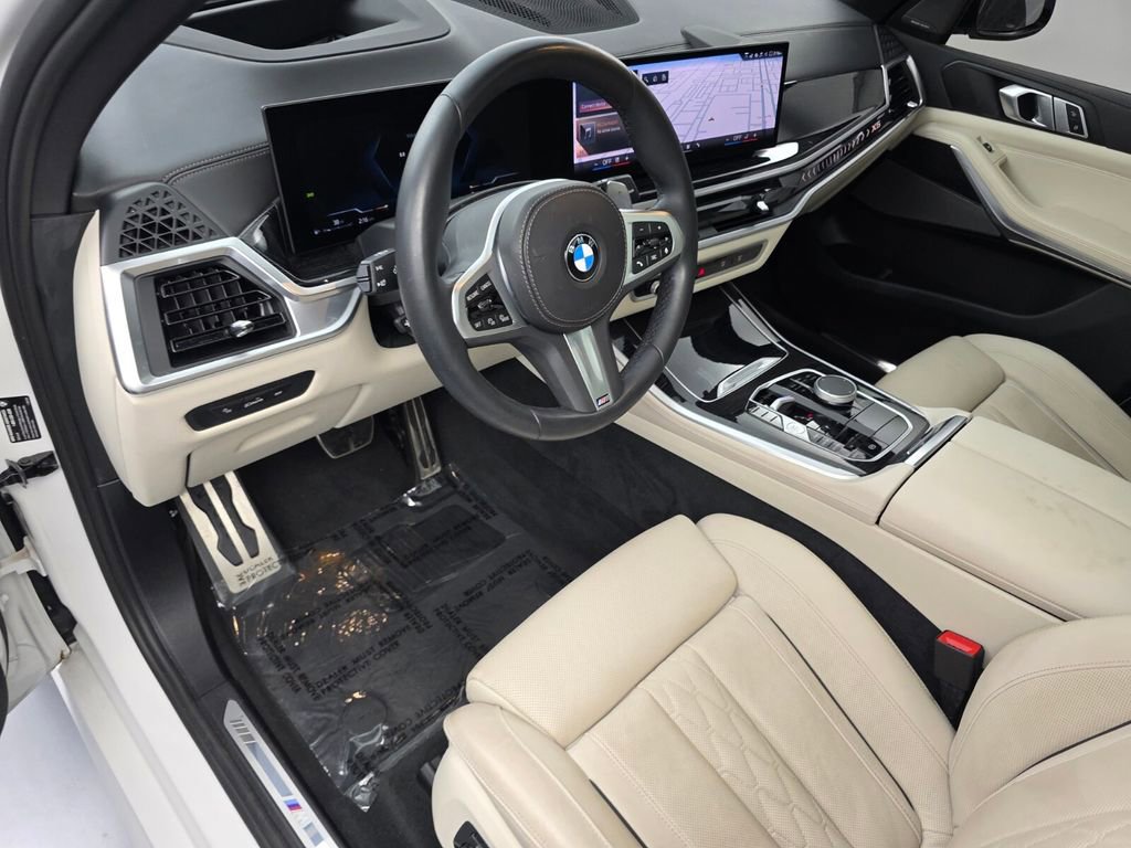 Used 2024 BMW X5 sDrive40i w/ M Sport Package RWD image 10