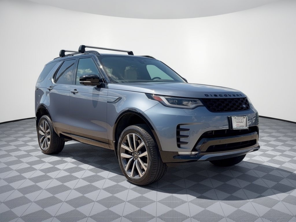 Used 2023 Land Rover Discovery S R-Dynamic AWD/4WD image 7