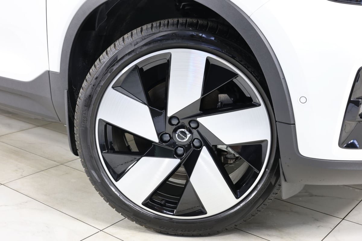 Used 2023 Volvo C40 P8 Recharge Ultimate w/ Protection Package Premier AWD/4WD image 14