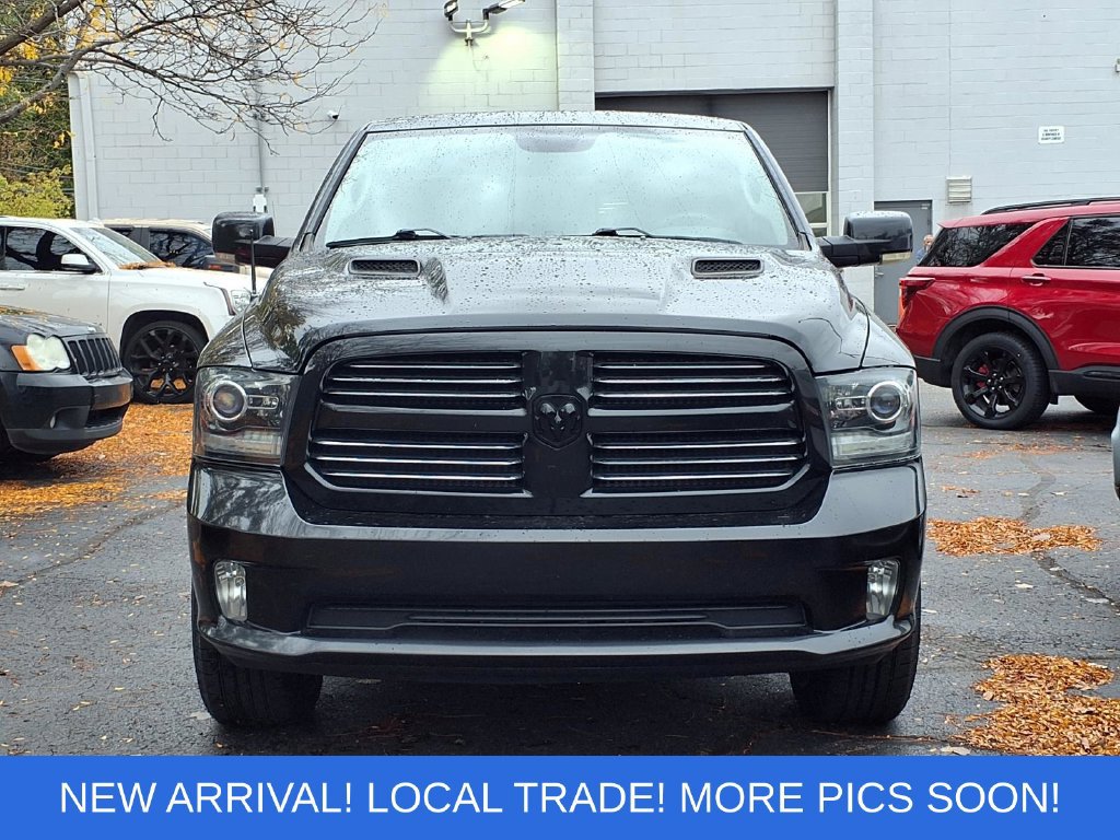 Used 2016 RAM 1500 Sport w/ Black Ram 1500 Sport Group AWD/4WD image 7