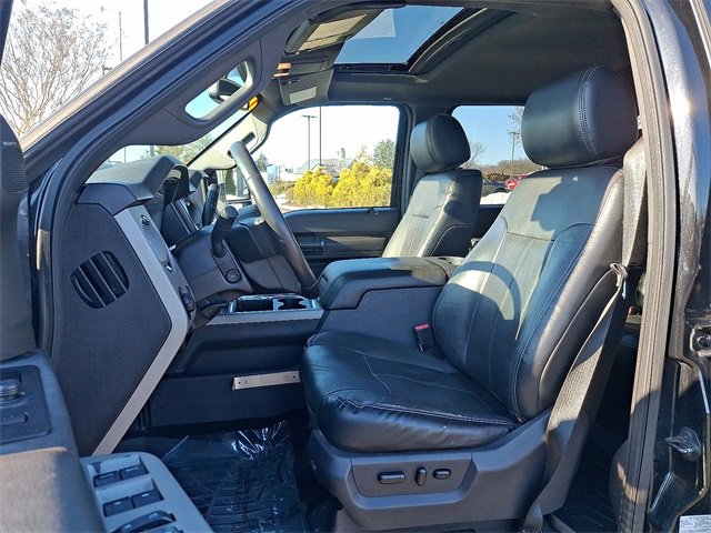 Used 2015 Ford F250 Lariat w/ Lariat Ultimate Package image 14