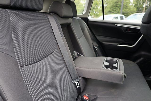 Used 2024 Toyota RAV4 LE image 20