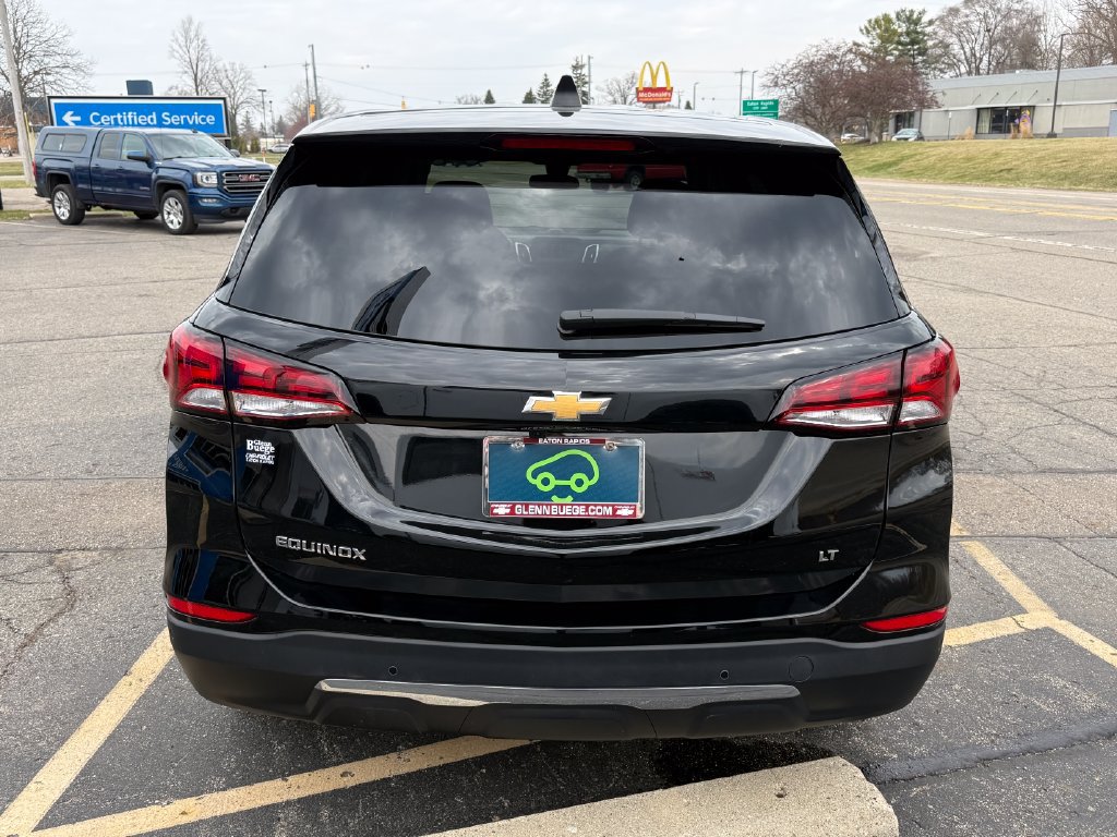 Certified 2024 Chevrolet Equinox LT w/ LPO, Floor Liner Package FWD image 4