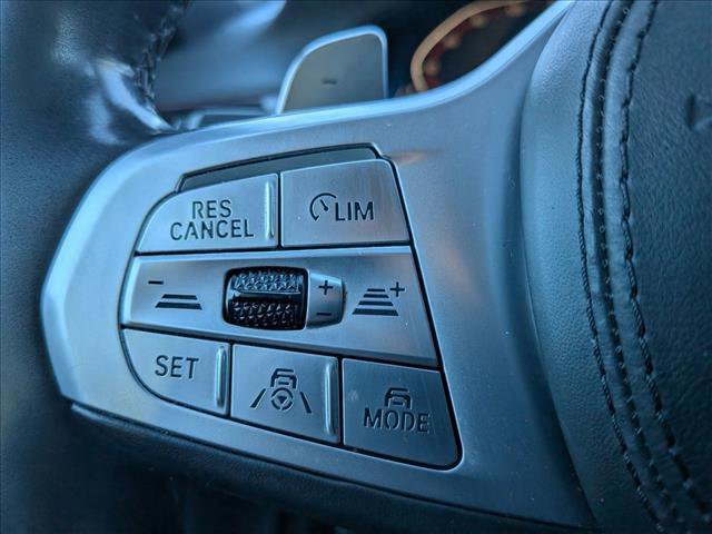 Used 2020 BMW 750i xDrive w/ M Sport Package image 16