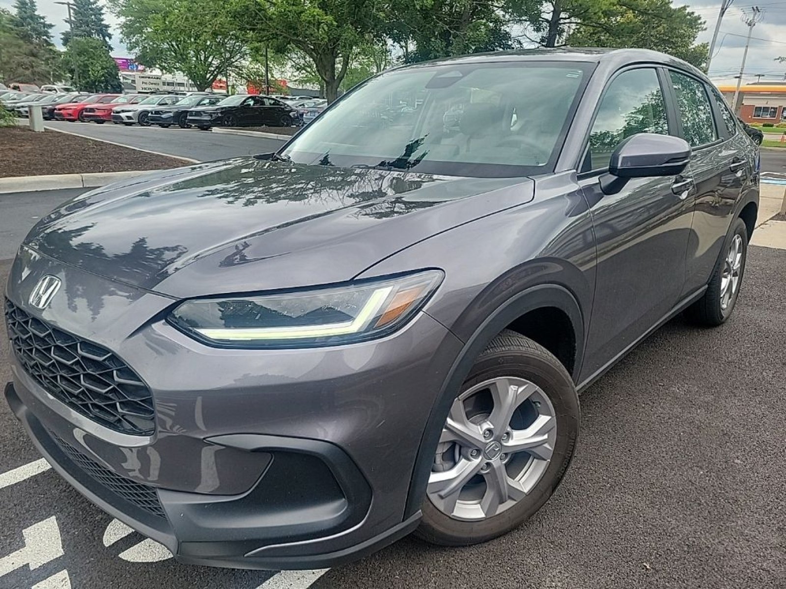 Used 2024 Honda HR-V LX image 3