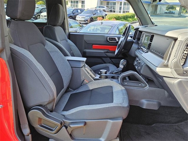 Used 2022 Ford Bronco Big Bend image 12