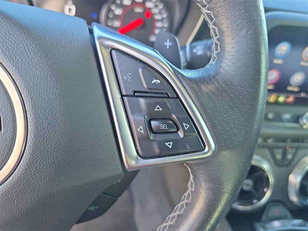 Used 2019 Chevrolet Camaro SS image 23