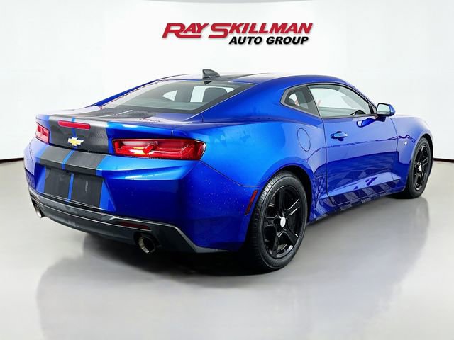 Used 2018 Chevrolet Camaro LT image 7
