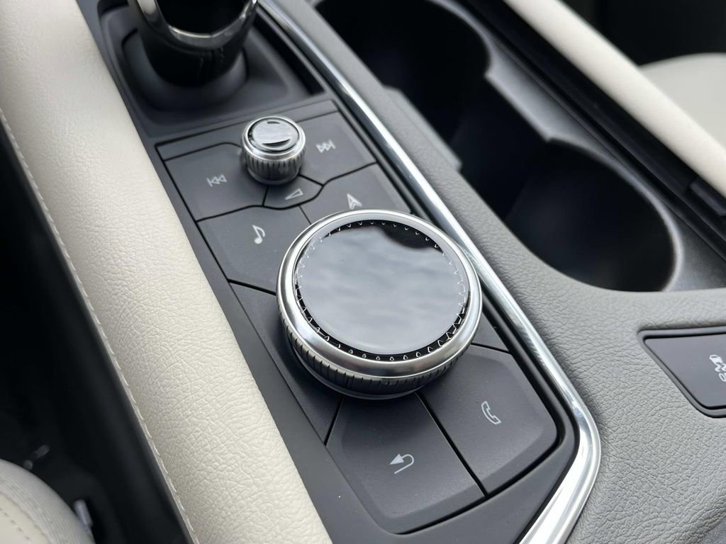 New 2026 Cadillac XT5 Premium Luxury w/ Driver Assist Package FWD image 36