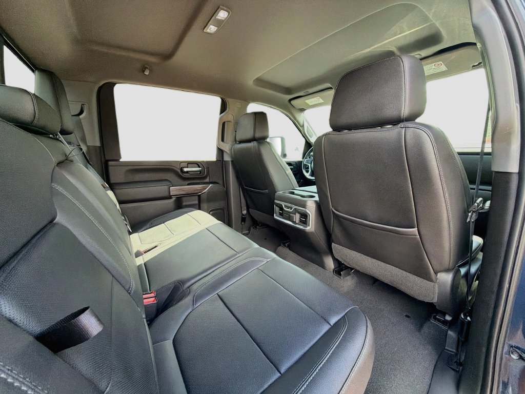Used 2021 Chevrolet Silverado 2500 LTZ w/ LTZ Premium Package AWD/4WD image 31