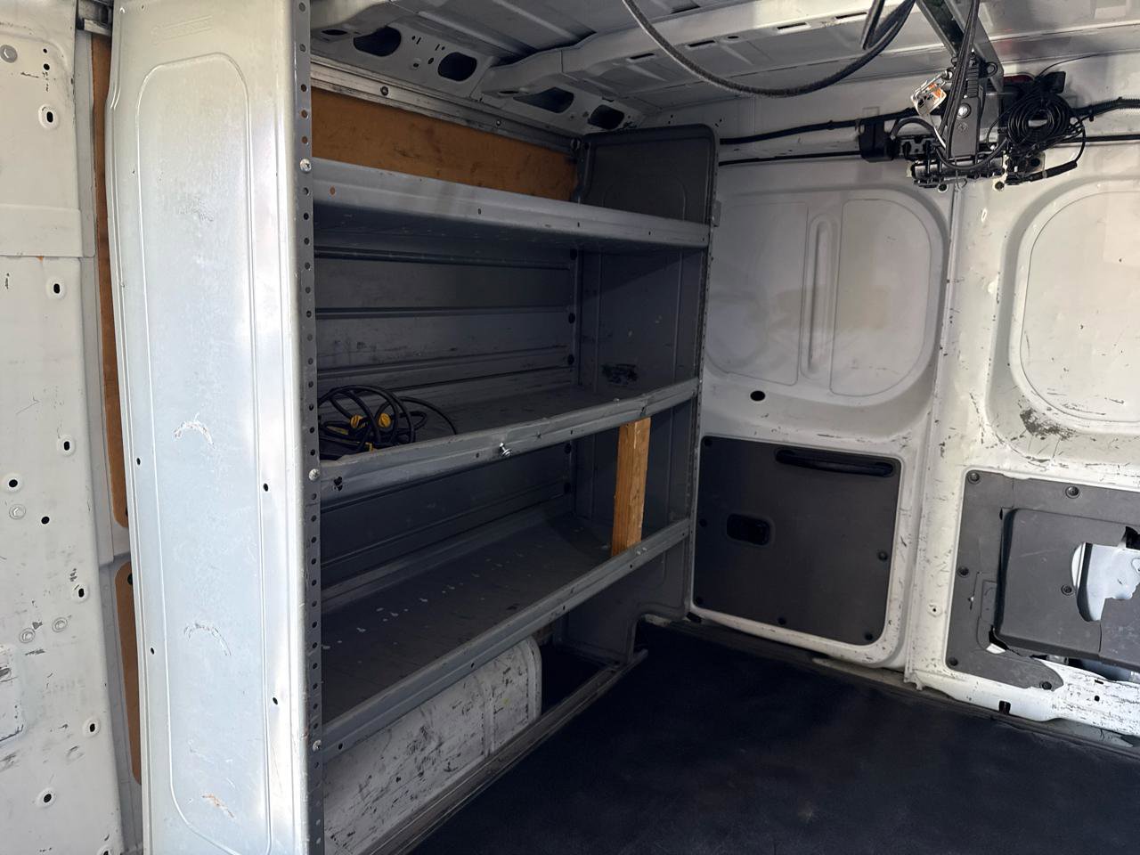 Used 2016 Nissan NV 2500 SV image 24