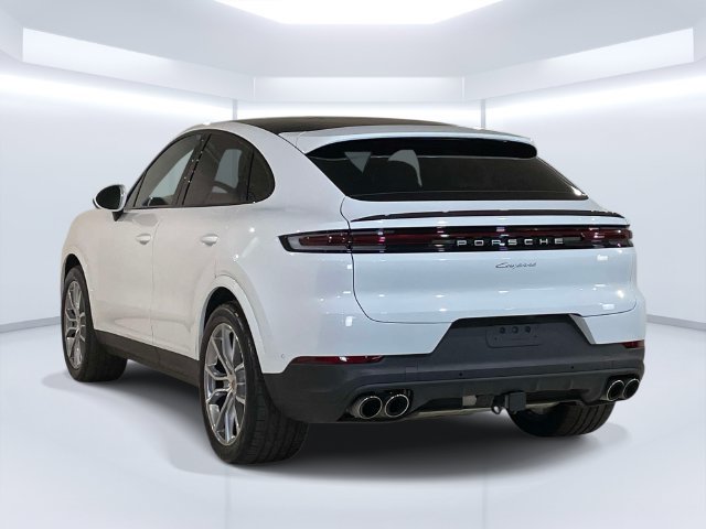 Certified 2026 Porsche Cayenne Coupe AWD/4WD image 3