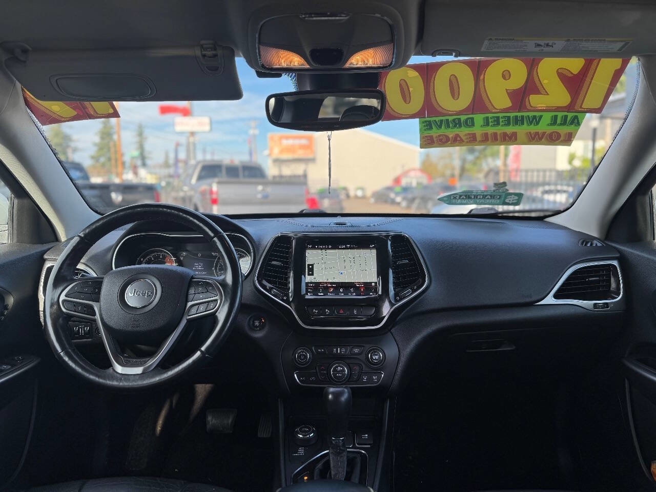 Used 2019 Jeep Cherokee Limited w/ Luxury Group image 11