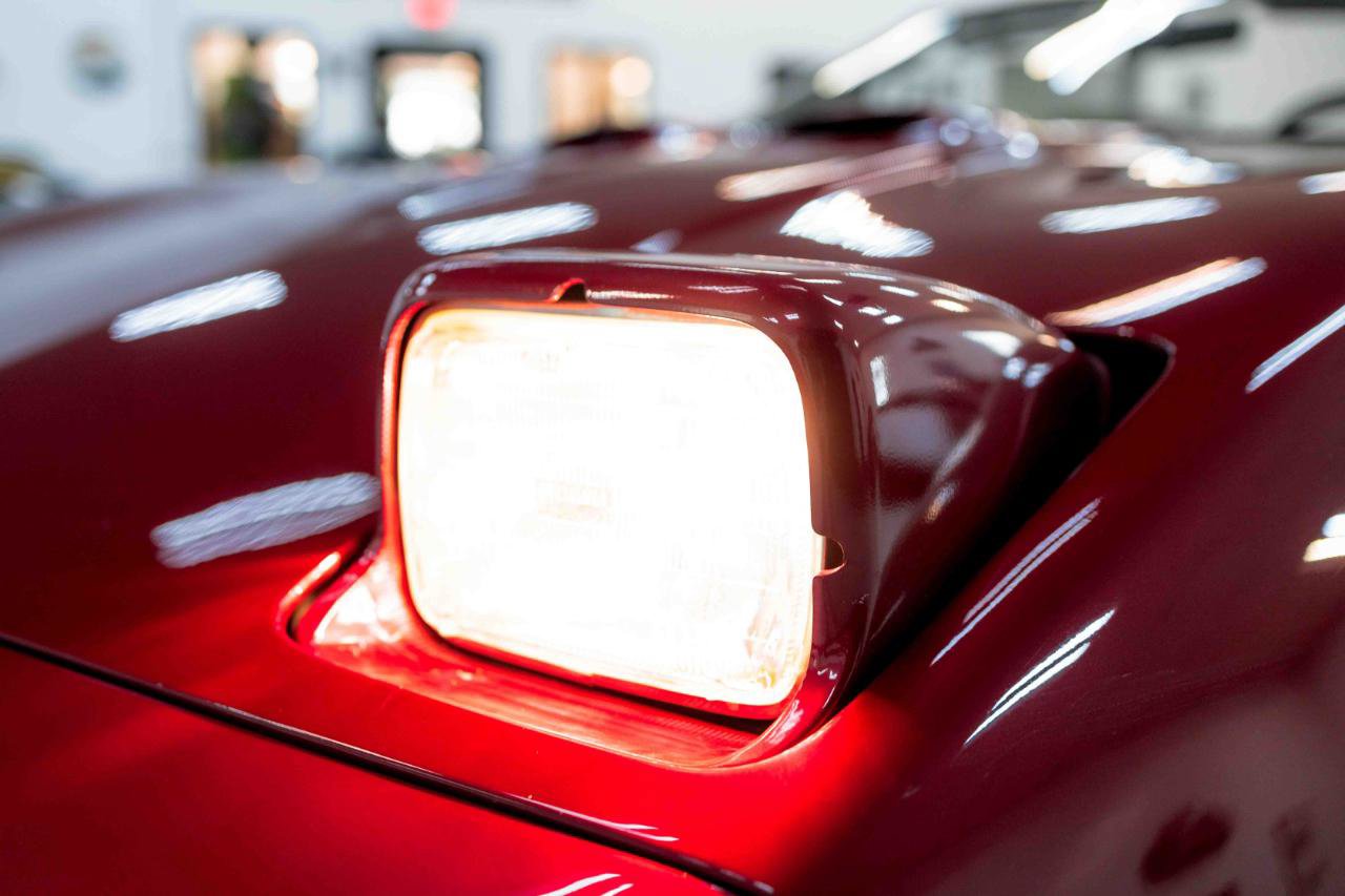 Used 1989 Chevrolet Corvette Convertible RWD image 25